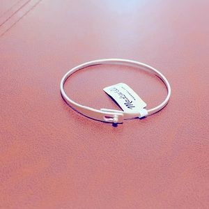 New! Madewell Silver Tone bangle!